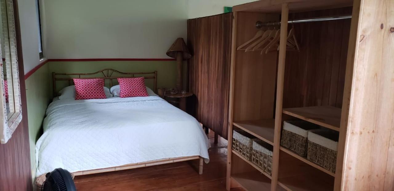 Cabina Gan Eden - Walking Distance From River Portalon Ngoại thất bức ảnh