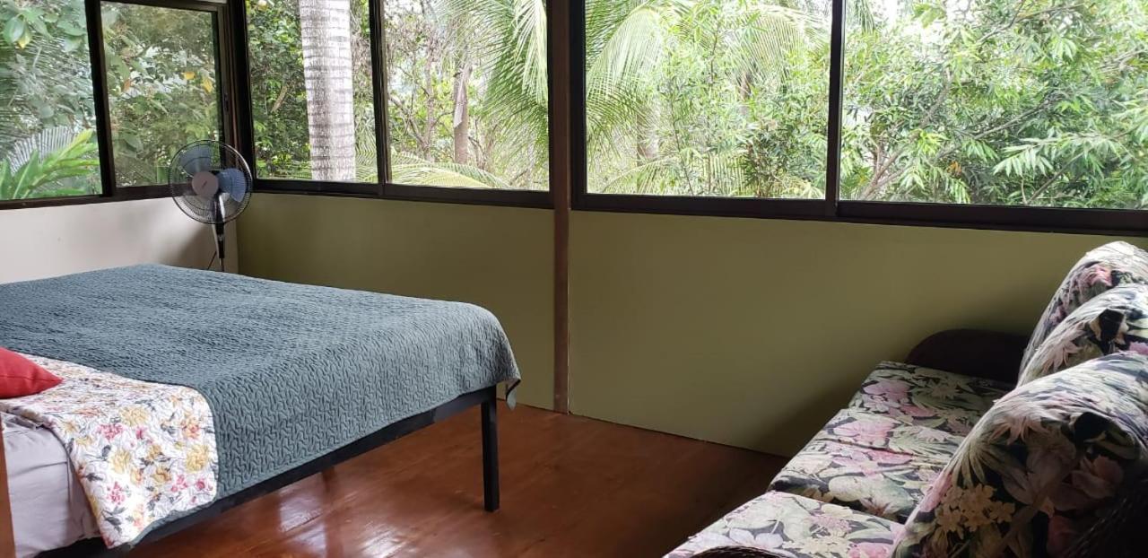 Cabina Gan Eden - Walking Distance From River Portalon Ngoại thất bức ảnh